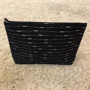 Thirty-One Zipper Pouch RETIRED